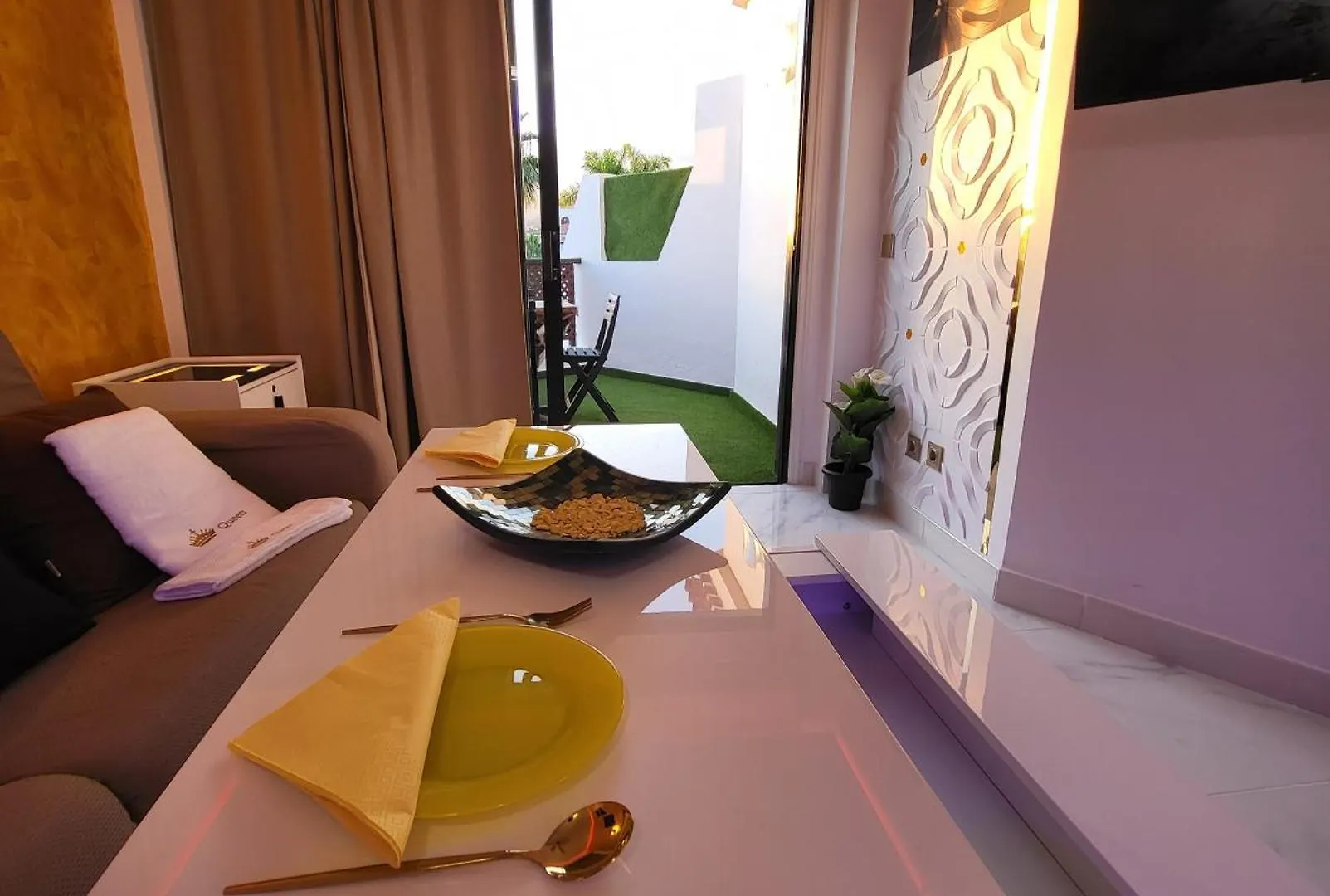Apartamento Moderno Y Luminoso Atico Con Vistas Y Piscina San Miguel de Abona 0*,  España