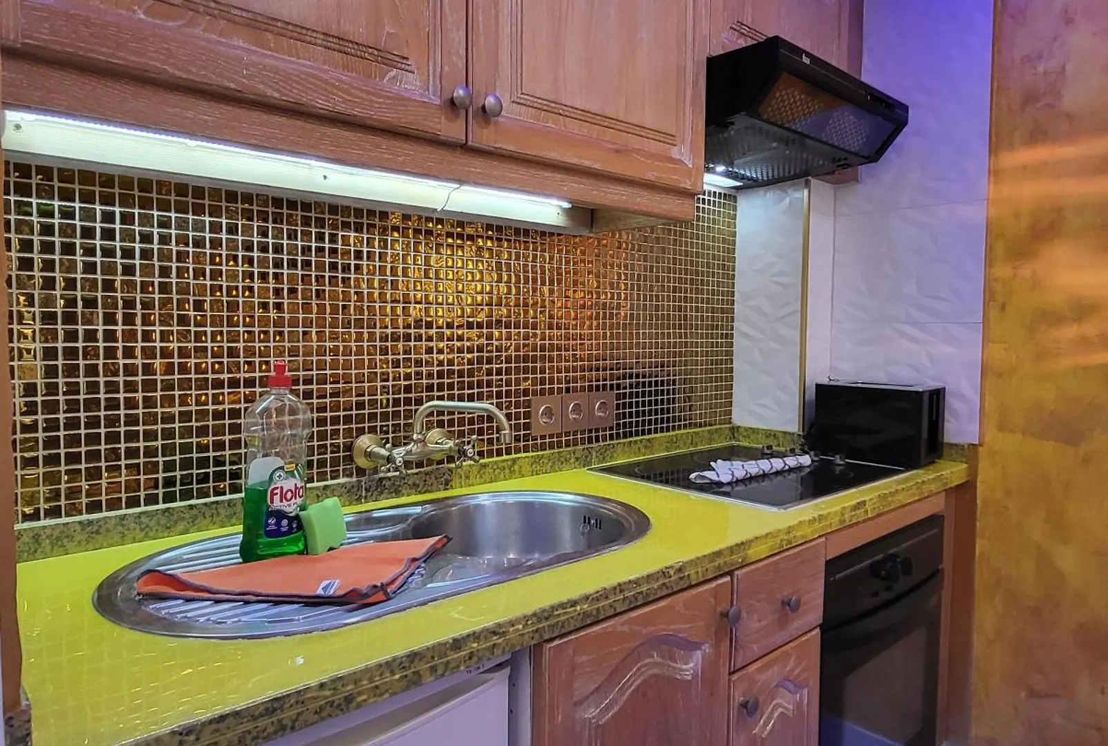 Moderno Y Luminoso Atico Con Vistas Y Piscina Apartment San Miguel de Abona 0*,